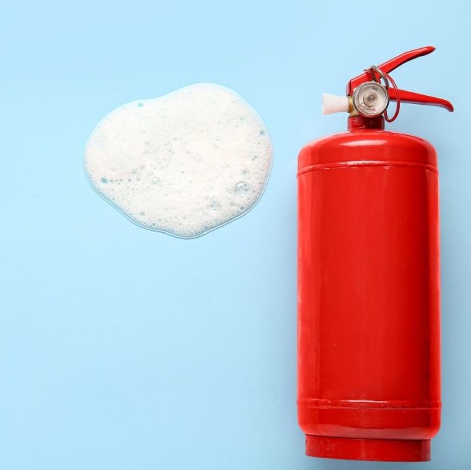 Foam Fire Extinguisher 1024x683 1